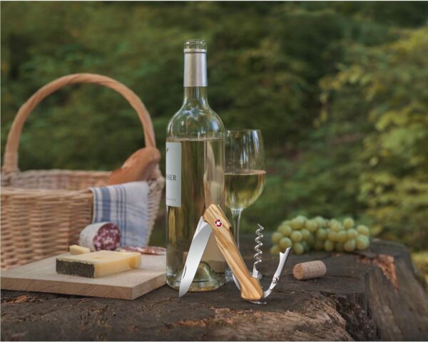 Victorinox, Wine Master, coltellino svizzero con manico in legno