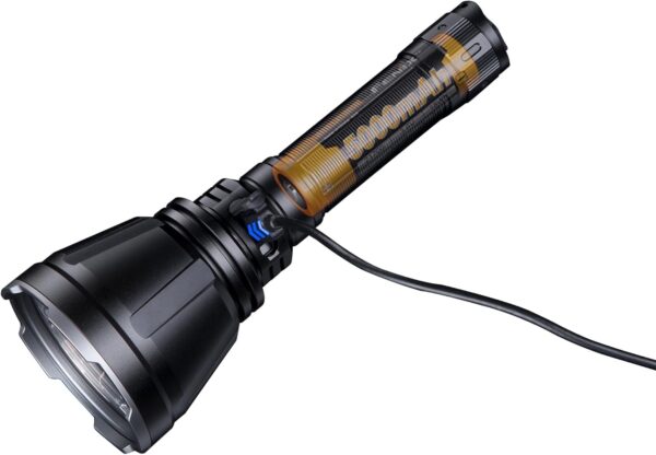 FENIX HT18R, torcia LED ricaricabile ultra luminosa a lungo raggio | 2800 lumen
