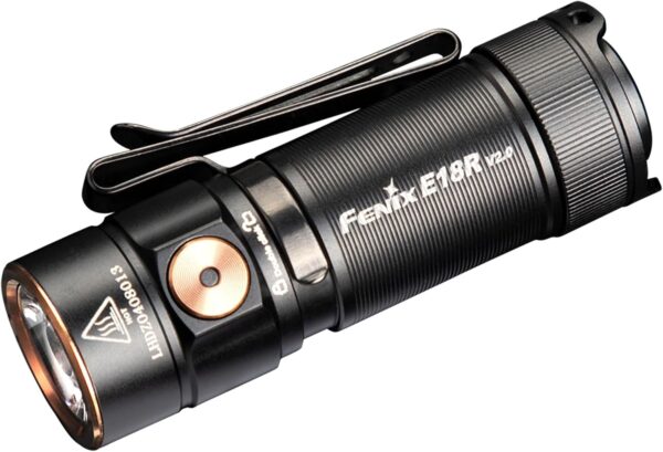 FENIX E18R v2.0, mini torcia EDC ricaricabile 1200 lumen 146 m